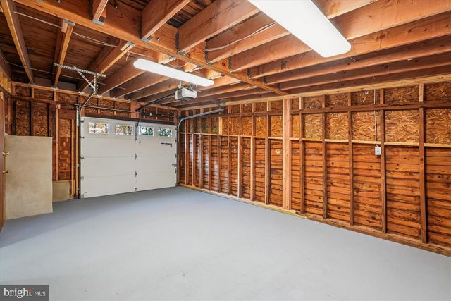 598 TIMBER LN, Bluemont, VA 20135