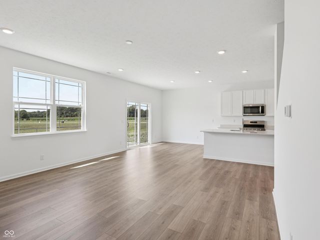 7893 Magnolia Street, New Palestine, IN 46163