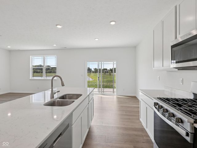 7893 Magnolia Street, New Palestine, IN 46163