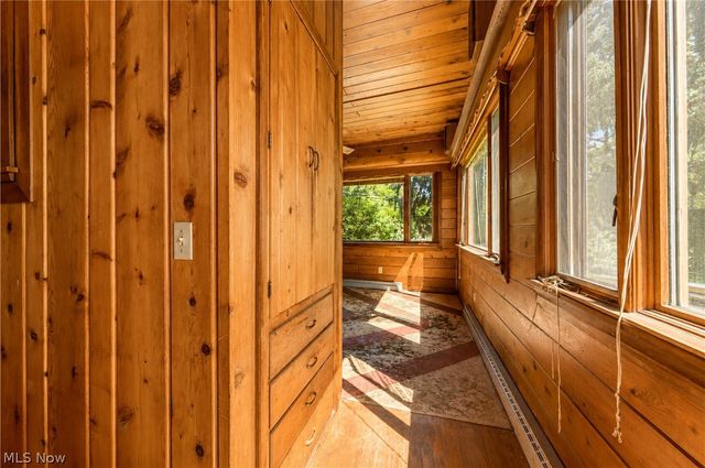 55 Willowdale Avenue NW, North Canton, OH 44720