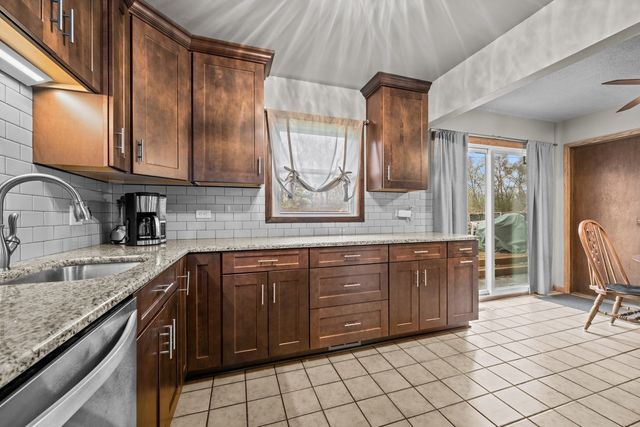 6721 Highland Street, Hanover Park, IL 60133