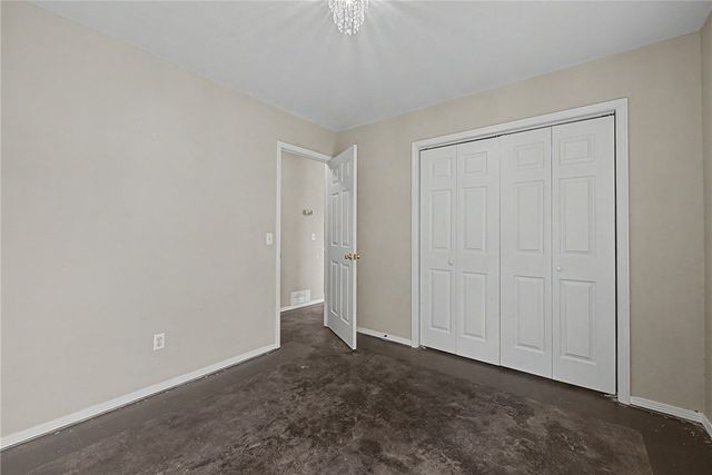 3103 W Woodridge Drive, Fayetteville, AR 72704
