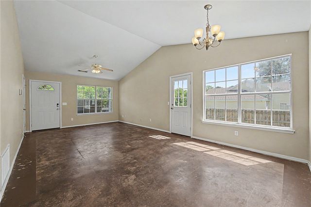 3103 W Woodridge Drive, Fayetteville, AR 72704