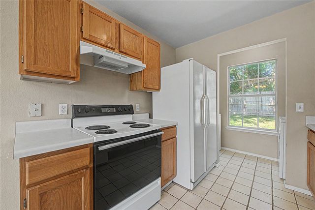 3103 W Woodridge Drive, Fayetteville, AR 72704