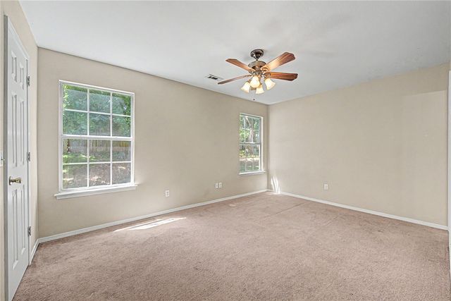 3103 W Woodridge Drive, Fayetteville, AR 72704