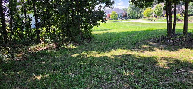 394 W Ashton Lane, Valparaiso, IN 46385