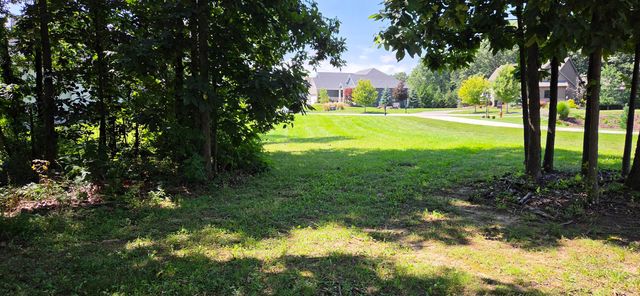 394 W Ashton Lane, Valparaiso, IN 46385