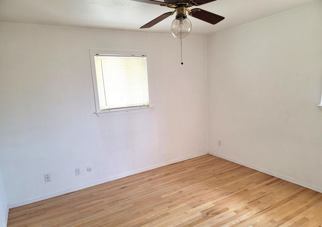 8424 Palo Duro Avenue NE, Albuquerque, NM 87111