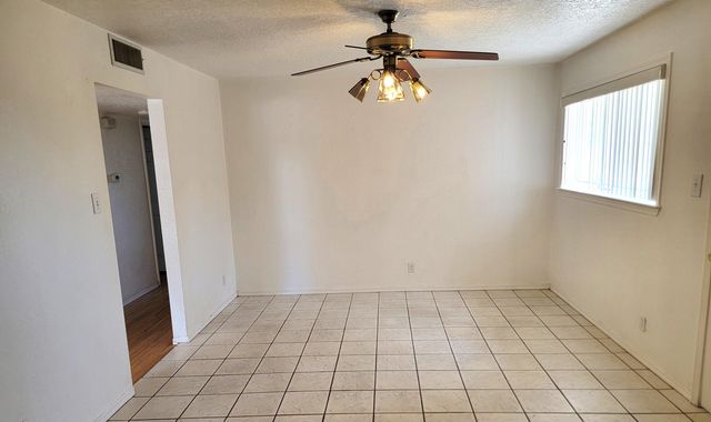 8424 Palo Duro Avenue NE, Albuquerque, NM 87111