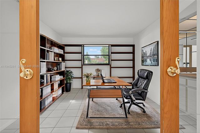 1060 NW 94th Ter, Plantation, FL 33322