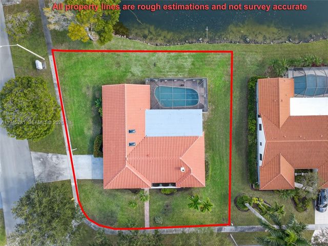 1060 NW 94th Ter, Plantation, FL 33322