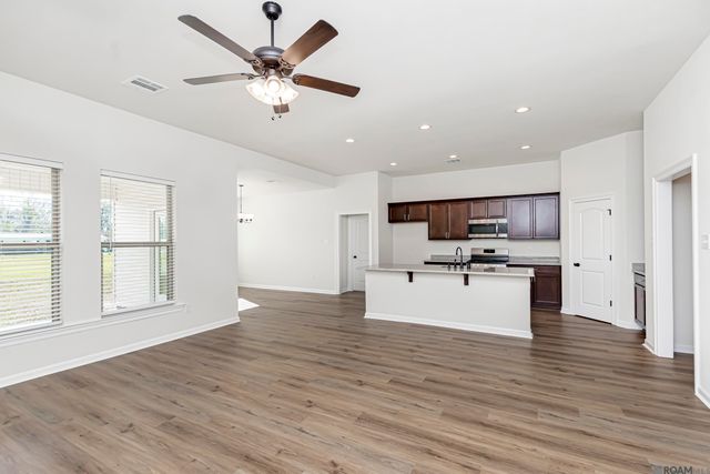 41401 Cozy Way, Gonzales, LA 70737