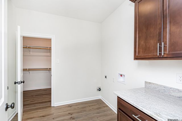 41401 Cozy Way, Gonzales, LA 70737