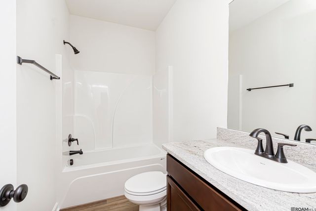 41401 Cozy Way, Gonzales, LA 70737