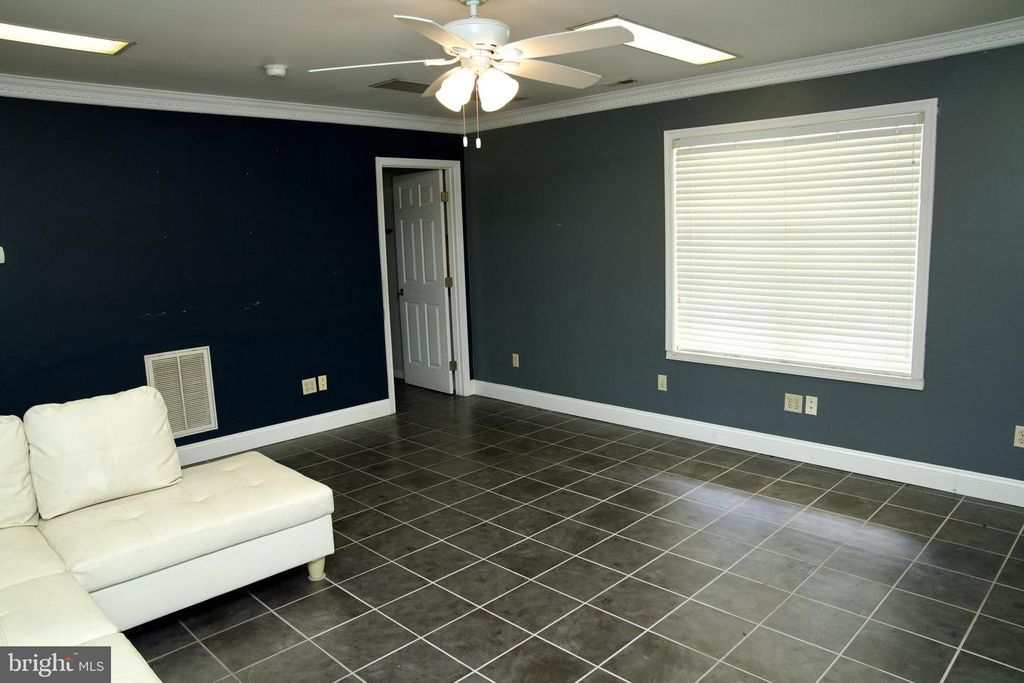 Image 45 of property listing at 31867 SHAVOX RD, Salisbury, MD 21804