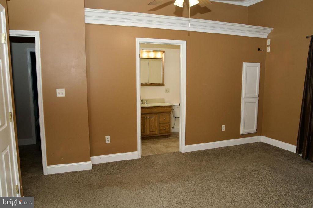 Image 59 of property listing at 31867 SHAVOX RD, Salisbury, MD 21804