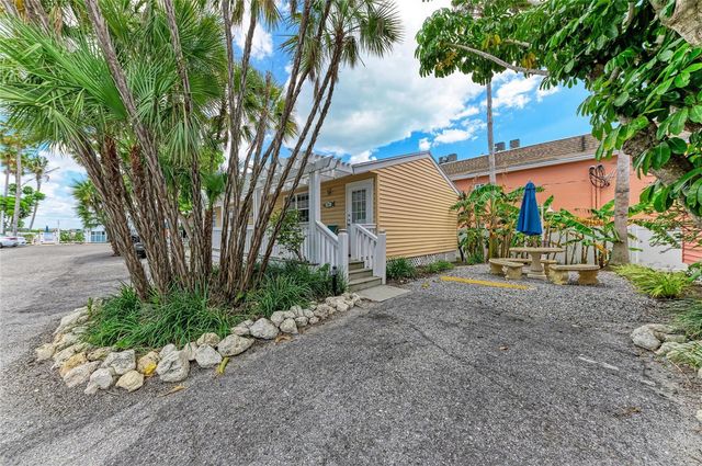 1603 GULF DR N 26, Bradenton Beach, FL 34217