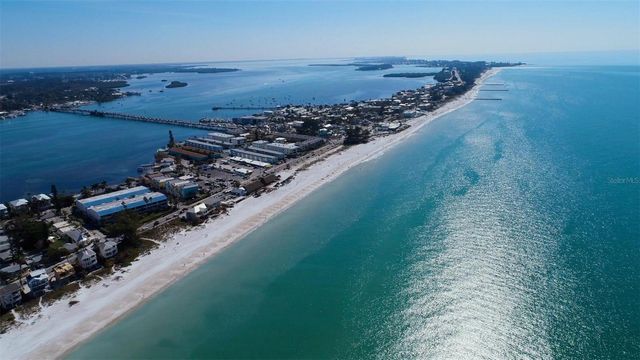 1603 GULF DR N 26, Bradenton Beach, FL 34217