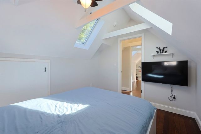 112 Roslindale Ave 2, Boston, MA 02131