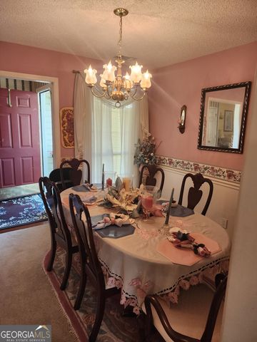 125 Crest Mont Drive, Macon, GA 31206