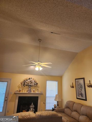 125 Crest Mont Drive, Macon, GA 31206