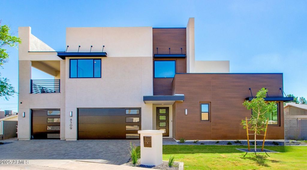 8509 E Malcomb Drive, Scottsdale, AZ 85250