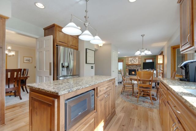 9007 Princeton Road, Woodbury, MN 55125