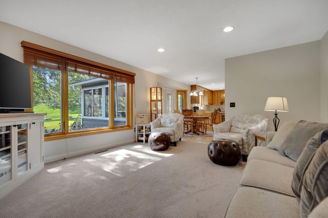 9007 Princeton Road, Woodbury, MN 55125