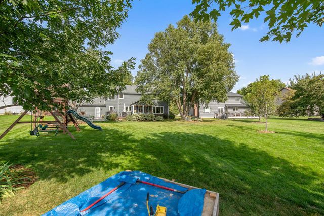 9007 Princeton Road, Woodbury, MN 55125