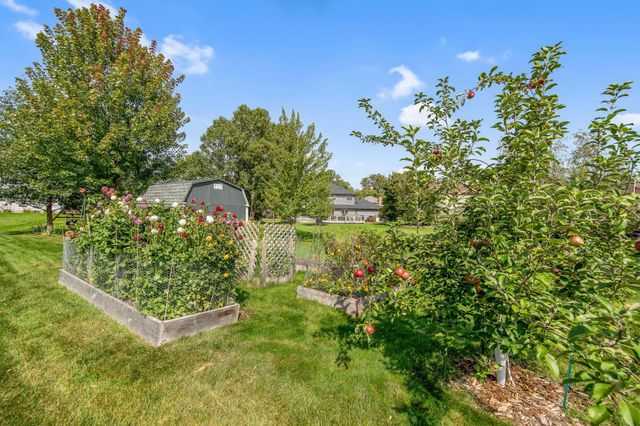 9007 Princeton Road, Woodbury, MN 55125
