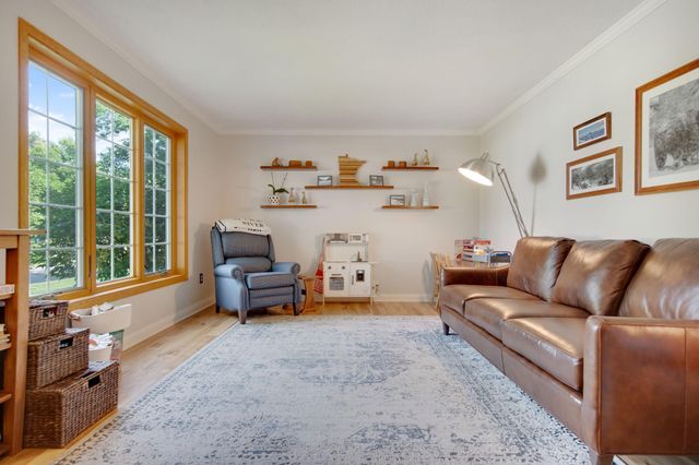 9007 Princeton Road, Woodbury, MN 55125