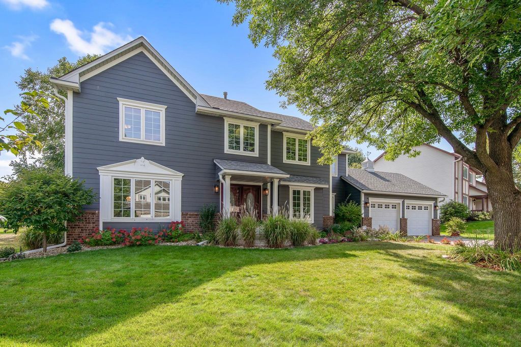 9007 Princeton Road, Woodbury, MN 55125