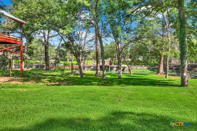 1155 Ethel, Seguin, TX 78155