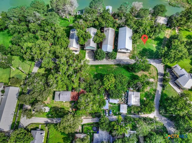 1155 Ethel, Seguin, TX 78155