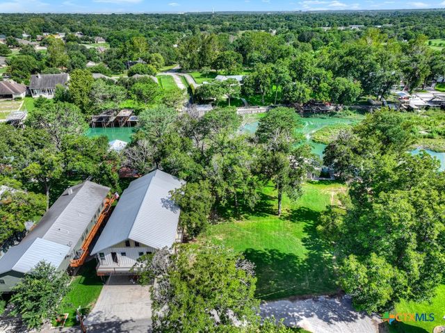 1155 Ethel, Seguin, TX 78155