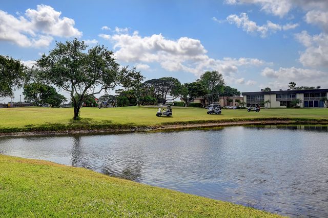 974 Normandy Trail 974, Delray Beach, FL 33484