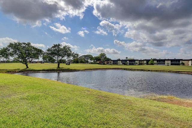 974 Normandy Trail 974, Delray Beach, FL 33484