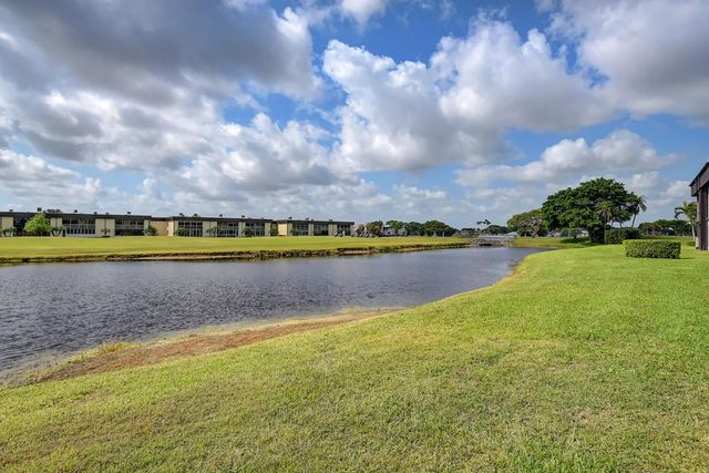 974 Normandy Trail 974, Delray Beach, FL 33484