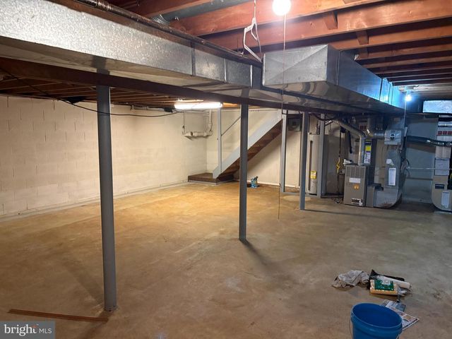 61 BRADFORD WAY, Voorhees, NJ 08043