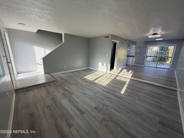 6137 TUSCONY Circle, Jacksonville, FL 32277