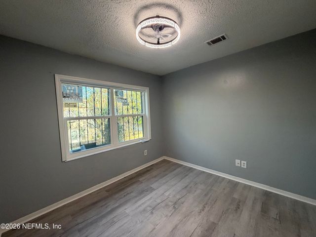 6137 TUSCONY Circle, Jacksonville, FL 32277