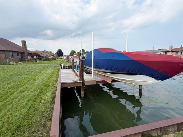 41304 Clairpointe St Street, Harrison Twp, MI 48045