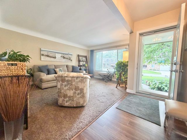 41304 Clairpointe St Street, Harrison Twp, MI 48045
