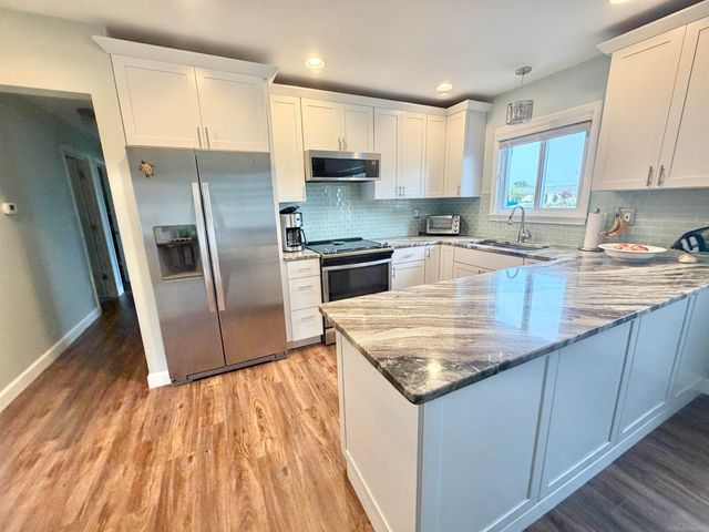 41304 Clairpointe St Street, Harrison Twp, MI 48045