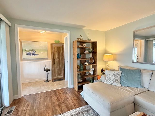41304 Clairpointe St Street, Harrison Twp, MI 48045