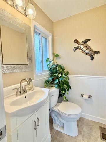 41304 Clairpointe St Street, Harrison Twp, MI 48045