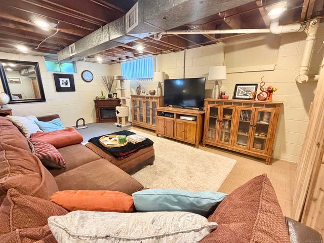 41304 Clairpointe St Street, Harrison Twp, MI 48045