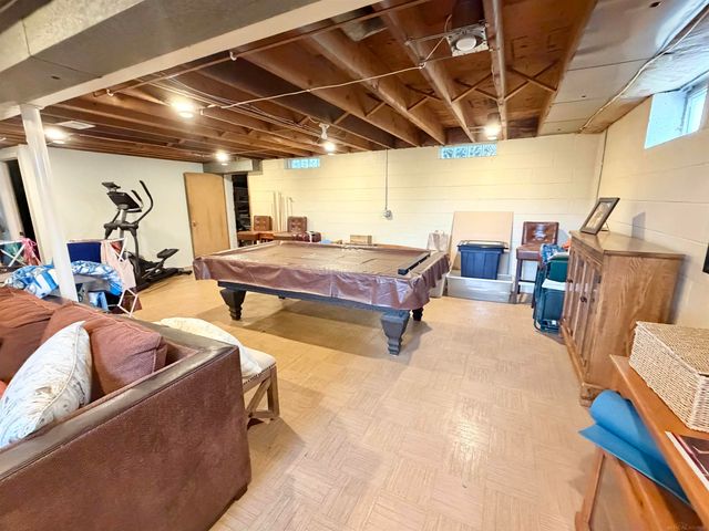 41304 Clairpointe St Street, Harrison Twp, MI 48045