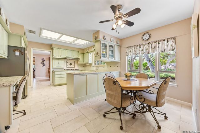 9106 Sundew Cir, Garden Ridge, TX 78266