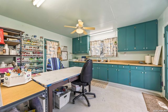 9106 Sundew Cir, Garden Ridge, TX 78266